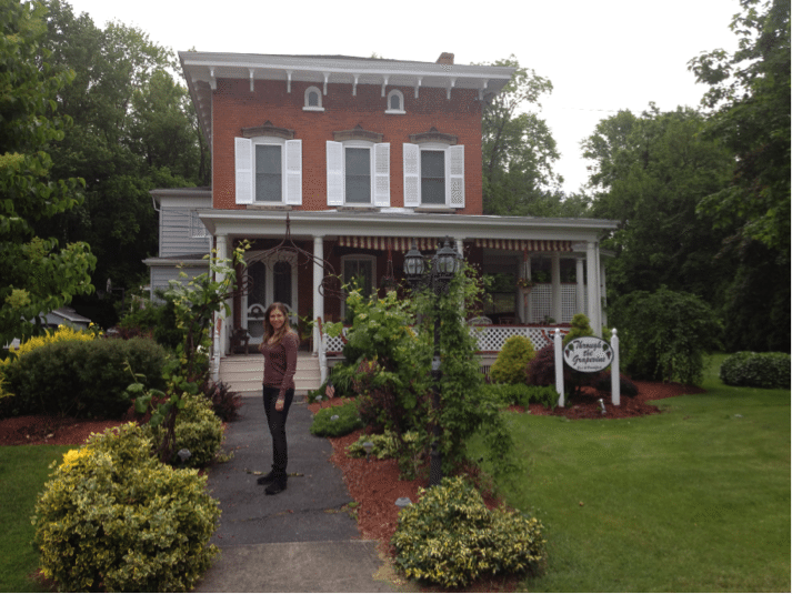 Through the Grapevine B&B