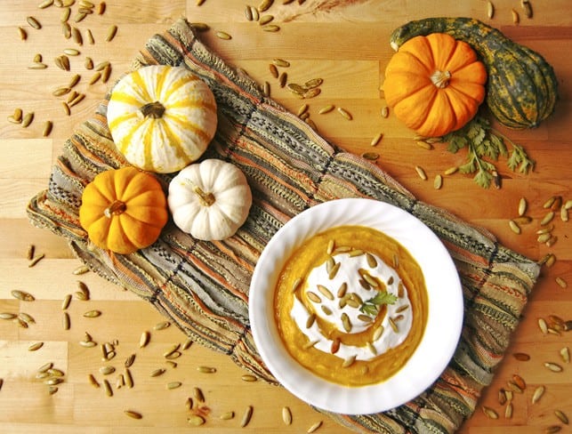 Roasted Butternut Squash Ginger Soup | 2Teaspoons.com