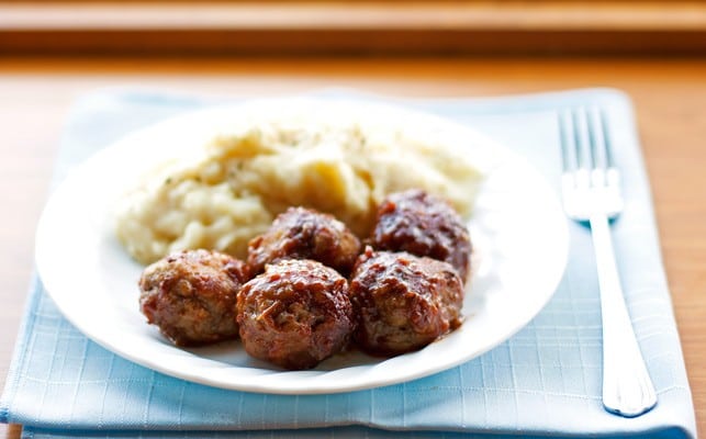 Barbecue Meatballs - 2Teaspoons