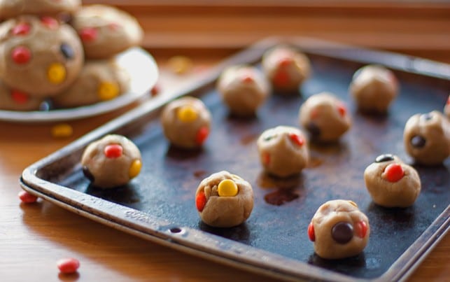 Soft Peanut Butter Cookies with Reese’s Pieces - 2Teaspoons