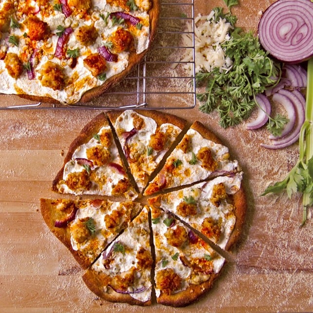 Healthy Buffalo Chicken Pizza - 2Teaspoons