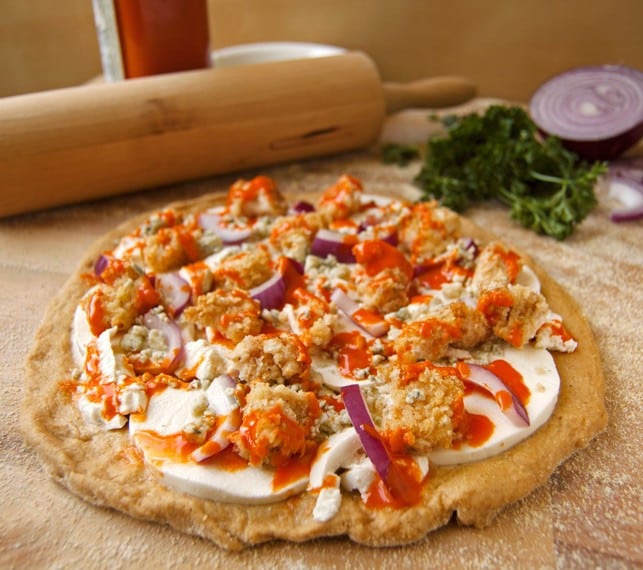 Healthy Buffalo Chicken Pizza - 2Teaspoons