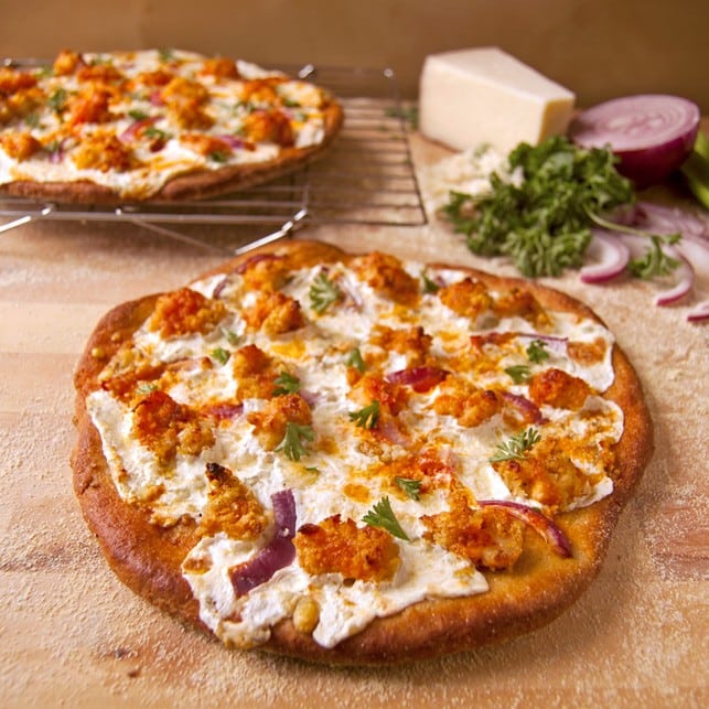 Healthy Buffalo Chicken Pizza - 2Teaspoons