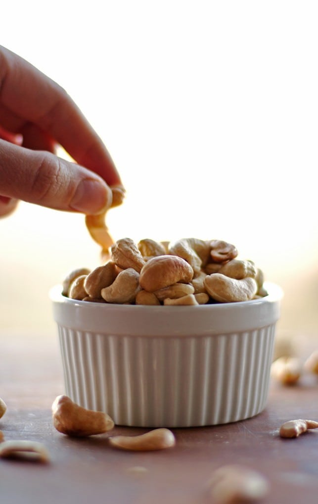 Roasted Carrot Cashew Soup - 2Teaspoons