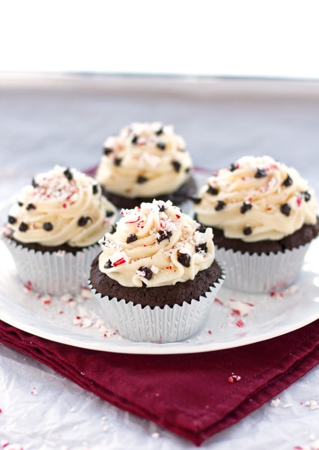 Peppermint Chocolate Cupcakes - 2Teaspoons