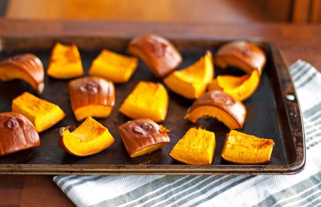 How to Make Homemade Pumpkin Puree - 2Teaspoons