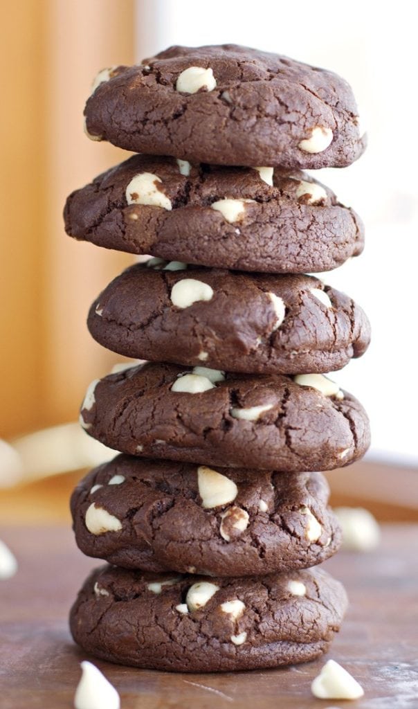 Chewy Chocolate Brownie Cookies - 2Teaspoons