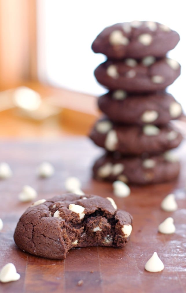 Chewy Chocolate Brownie Cookies - 2Teaspoons