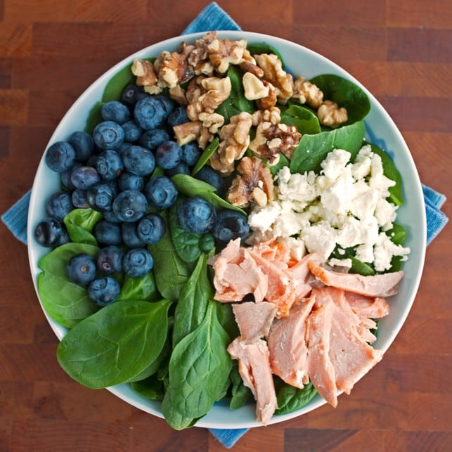 Roasted Salmon Spinach Salad - 2Teaspoons