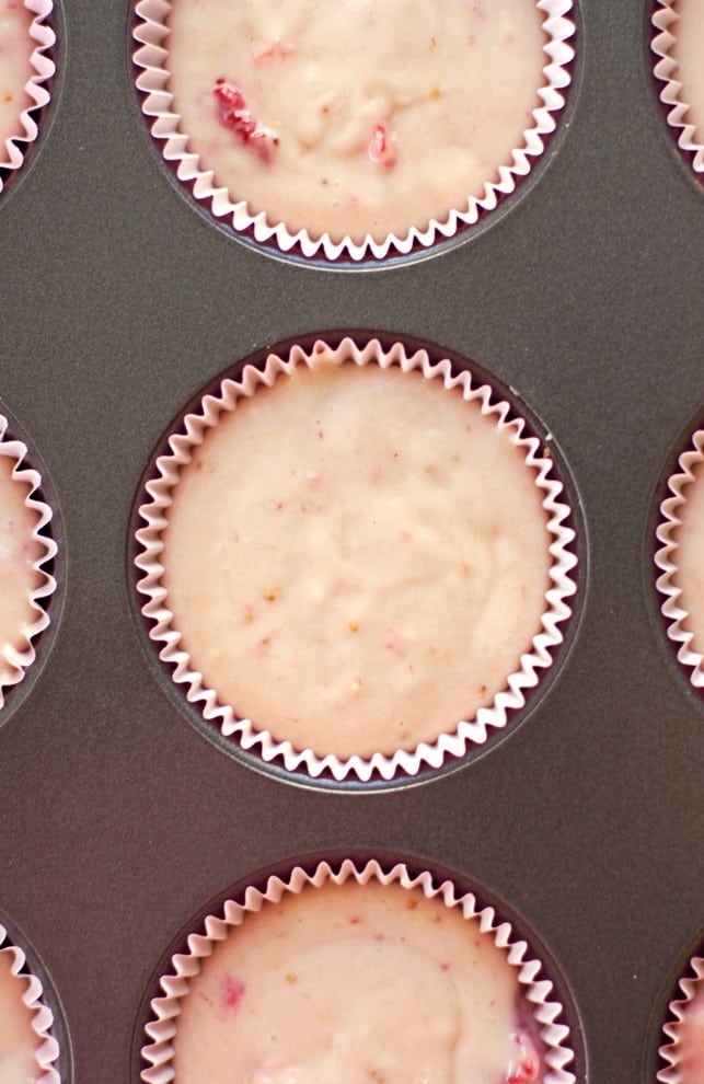 Strawberry Cheesecake Cupcakes - 2Teaspoons