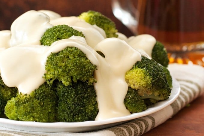 Broccoli with Cheddar Beer Sauce - 2Teaspoons