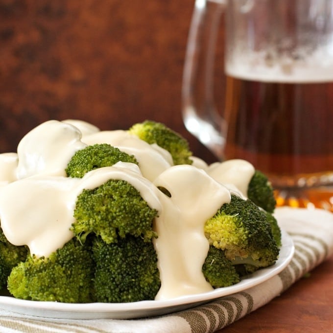 Broccoli with Cheddar Beer Sauce - 2Teaspoons