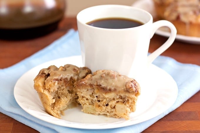 Salted Caramel Apple Muffins with Pecan Streusel - 2Teaspoons