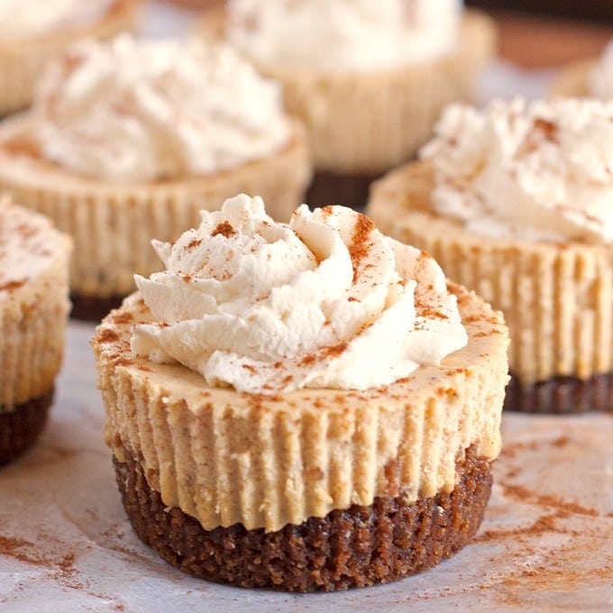 Mini-Pumpkin-Cheesecake-Gingersnap-Crust-IMG_7818-square - 2teaspoons