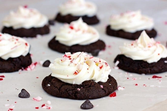 Peppermint Chocolate Cookies - 2Teaspoons