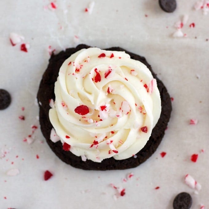 Peppermint Chocolate Cookies - 2Teaspoons