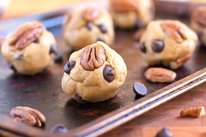 Salted Dark Chocolate Pecan Cookies - 2Teaspoons