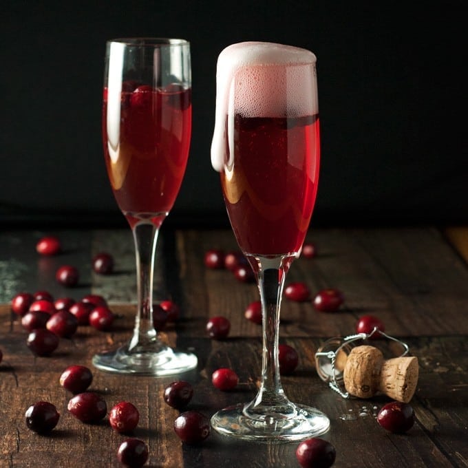 Cranberry Champagne Cocktails - 2Teaspoons