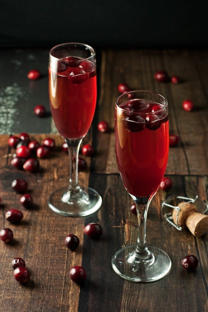 Cranberry Champagne Cocktails - 2Teaspoons