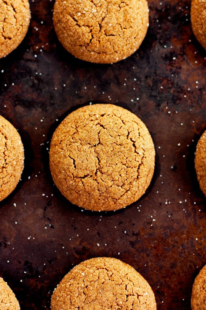 Soft Gingerbread Cookies - 2teaspoons.com
